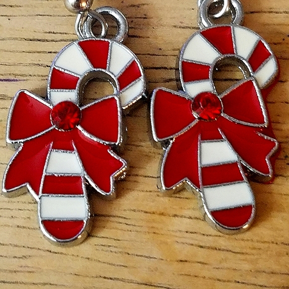 CLEARANCE 💕Candy Cane Earrings - Picture 2 of 2